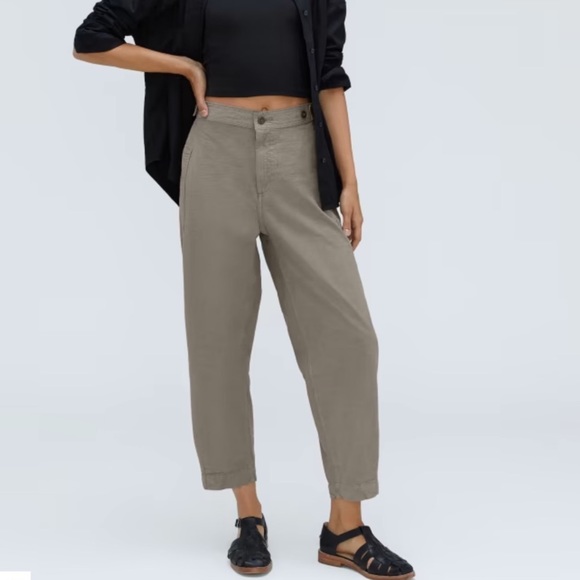 Everlane Pants - Everlane Fatigue Barrel Pant in Clay, 4, NWOT